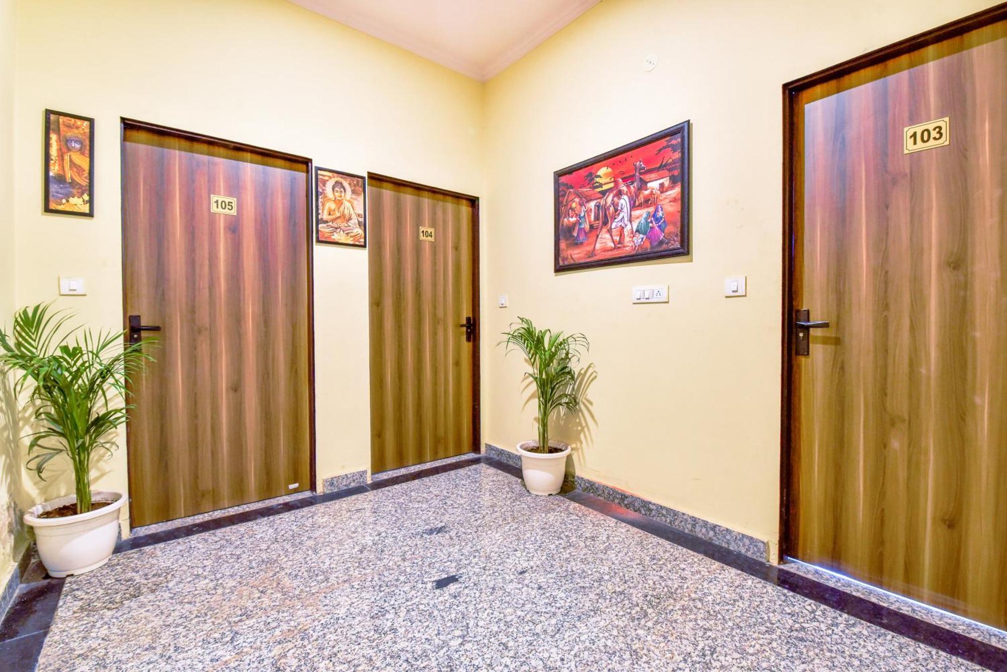 Hotel G M I, Sikar Road Jaipur Exterior foto