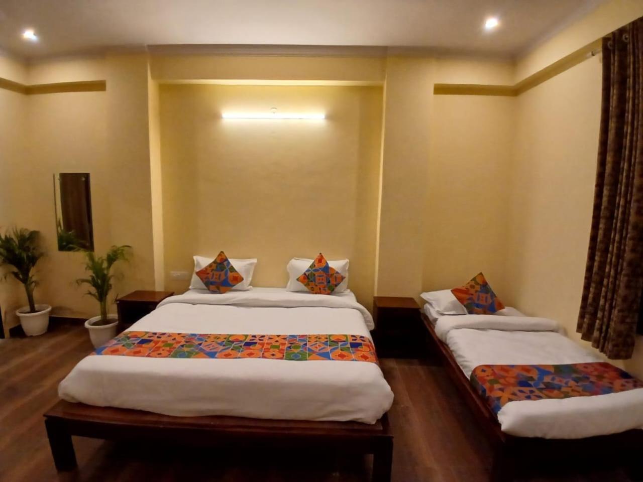 Hotel G M I, Sikar Road Jaipur Exterior foto