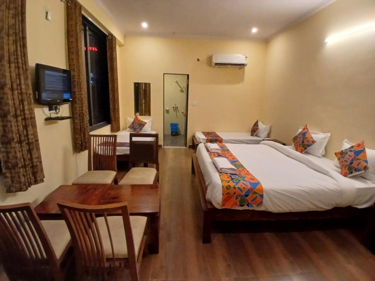 Hotel G M I, Sikar Road Jaipur Exterior foto