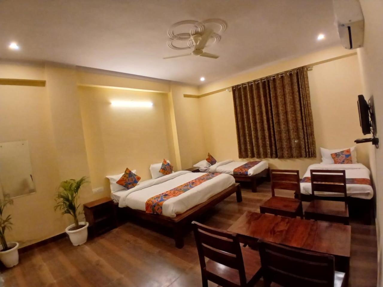 Hotel G M I, Sikar Road Jaipur Exterior foto