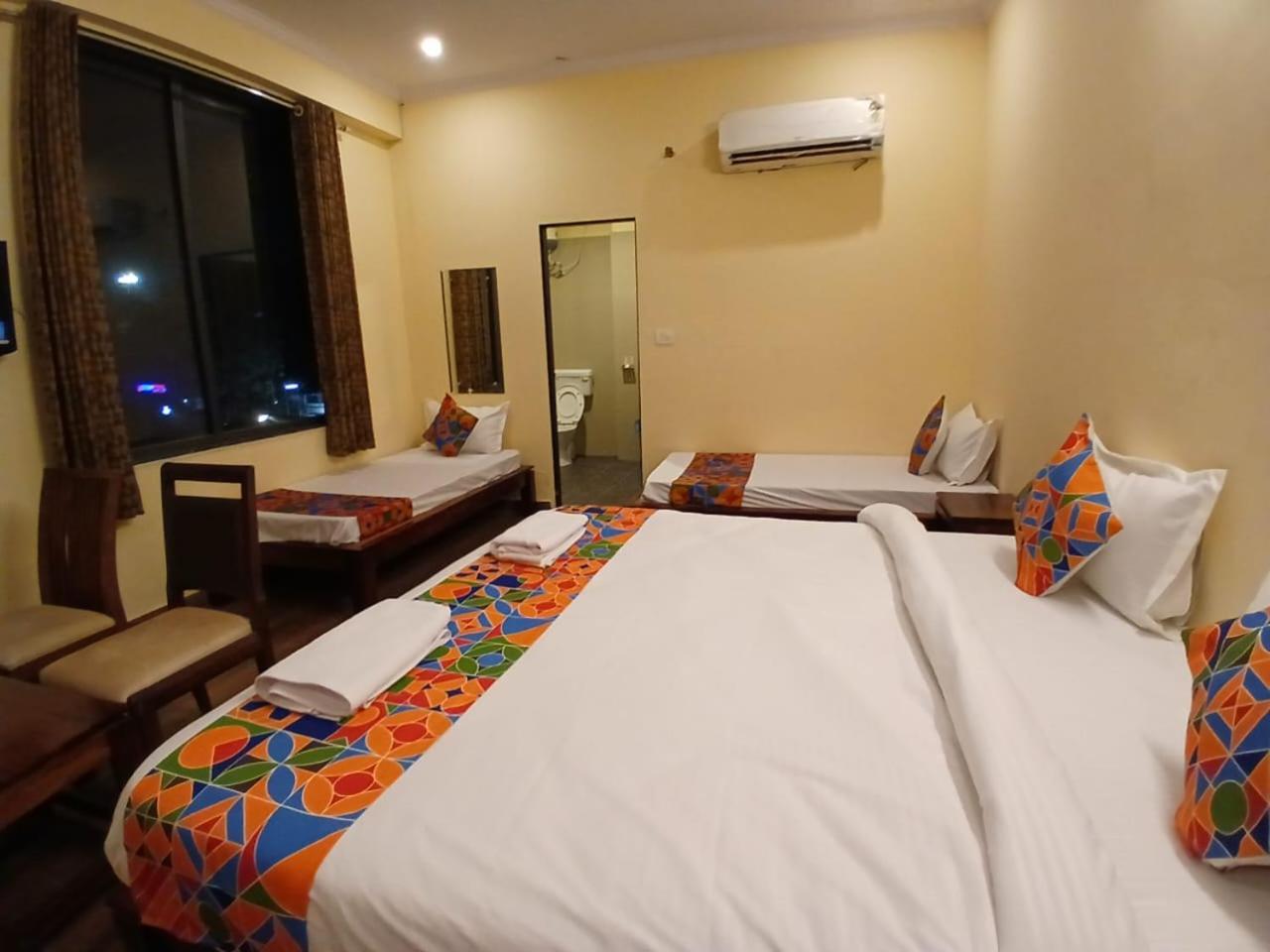 Hotel G M I, Sikar Road Jaipur Exterior foto